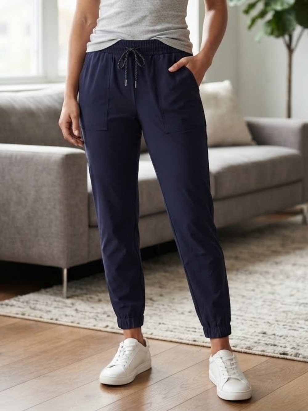 Fabletics NWT Navy The One Jogger Short XL Drawstring Activewear Pants